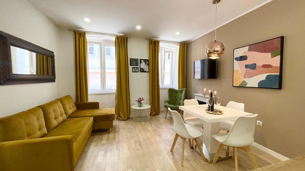 Hedone Luxury 3 Apartments With Free Parking PUY Eksteriør bilde