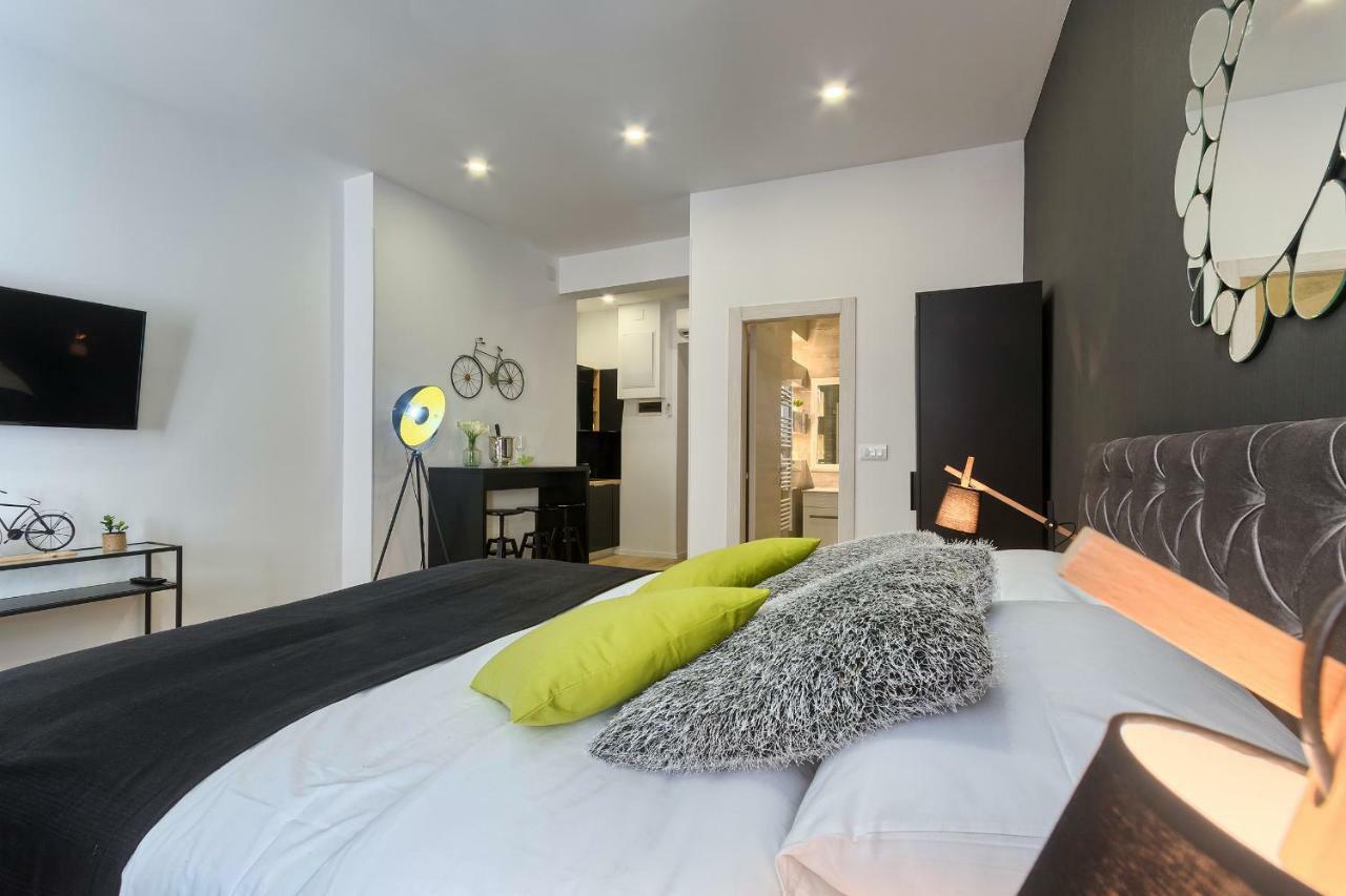 Hedone Luxury 3 Apartments With Free Parking PUY Eksteriør bilde